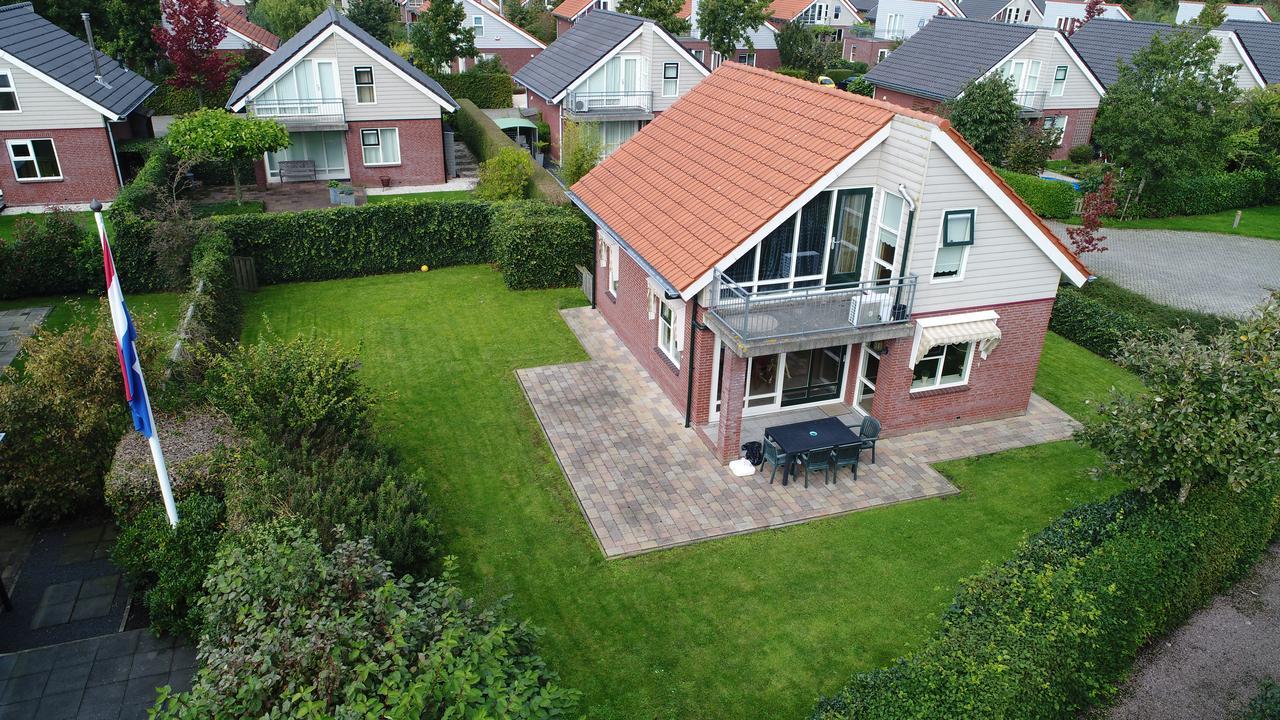 Villa Park Wijde Aa à Roelofarendsveen Extérieur photo